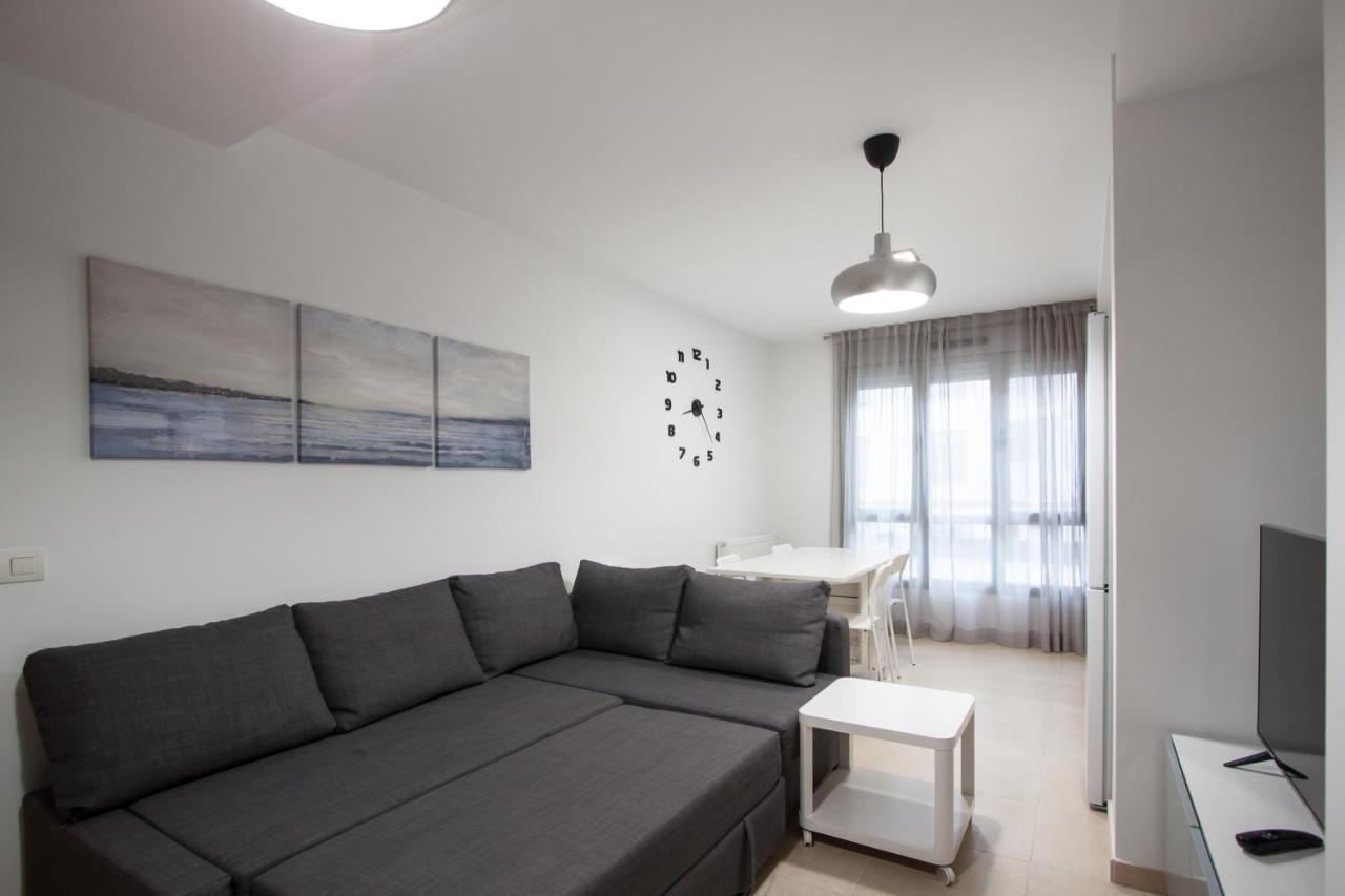Esguil, apartamento con piscina, a 3 km de la playa Llanes Exterior foto