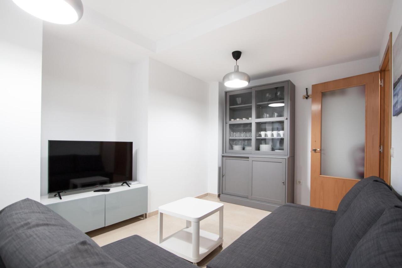 Esguil, apartamento con piscina, a 3 km de la playa Llanes Exterior foto