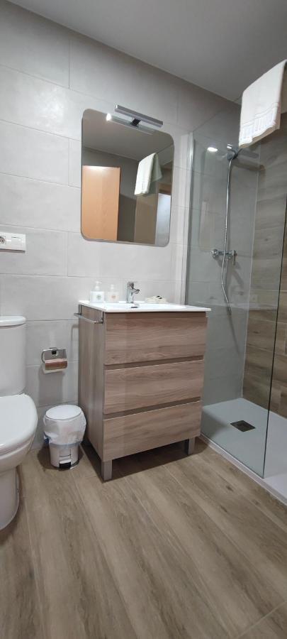Esguil, apartamento con piscina, a 3 km de la playa Llanes Exterior foto